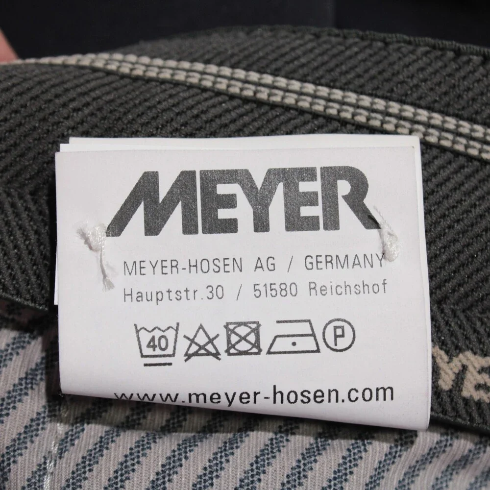 Meyer NWT Chinos / Casual Pants Size 52 (US 36) Bonn in Blue Polyamide Blend